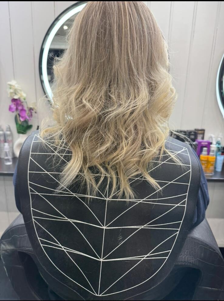 Brushing volume — Starhairstyle Liège